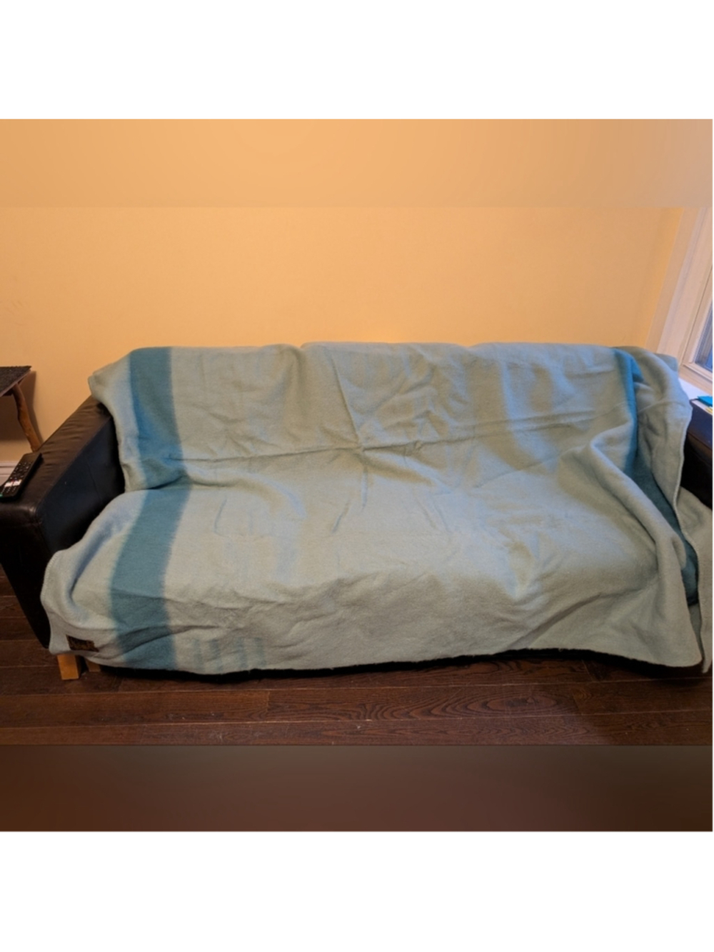 Early's Witney 4 Point Vintage Wool Blanket In EUC